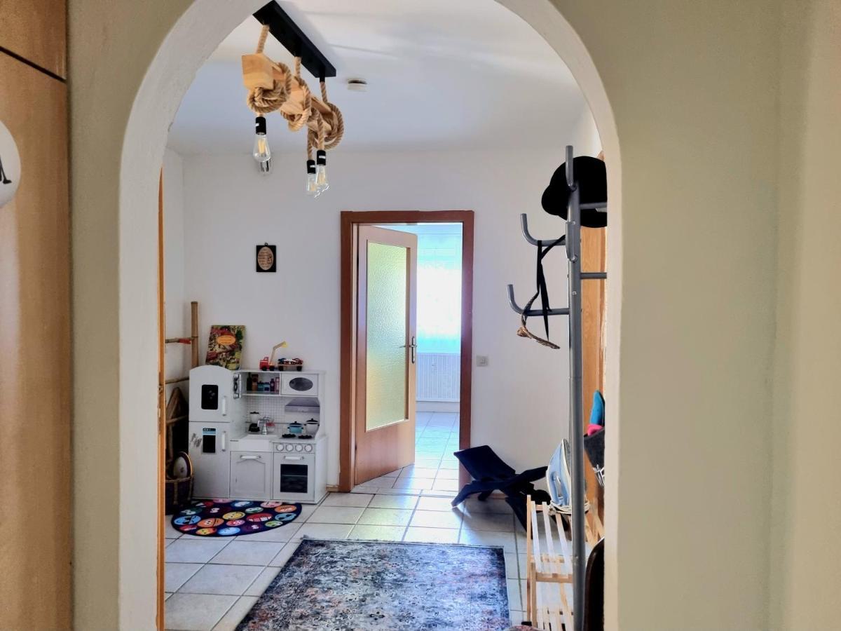 Lovely Spacious Apartment-80M2-Old Style-Tourist Area Rauth Екстер'єр фото